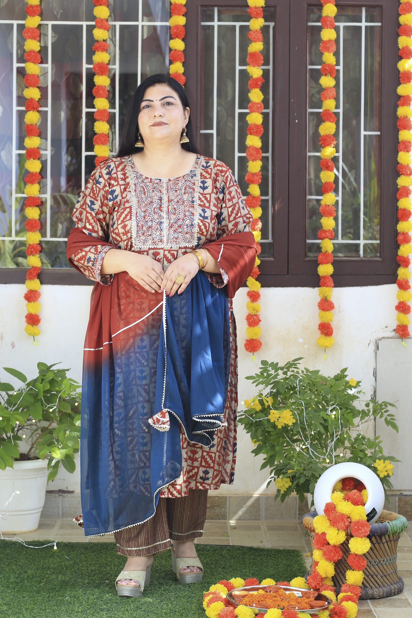 Plus Size Chanderi Maroon Floral Dupatta Set