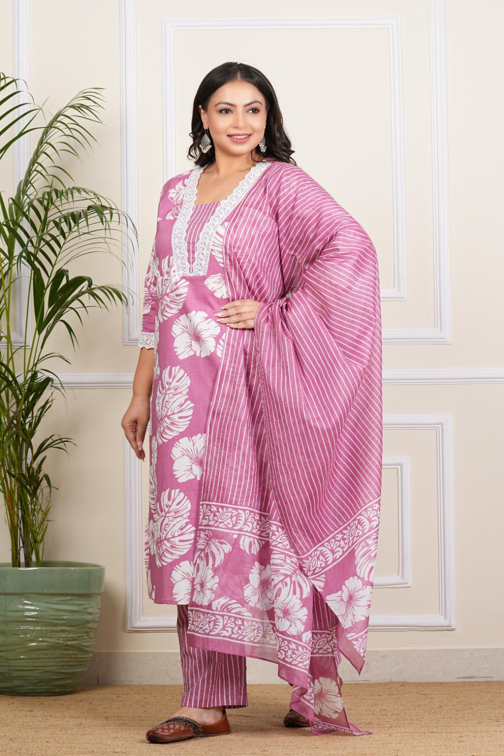 Plus Size mauve pink Floral Dupatta Set