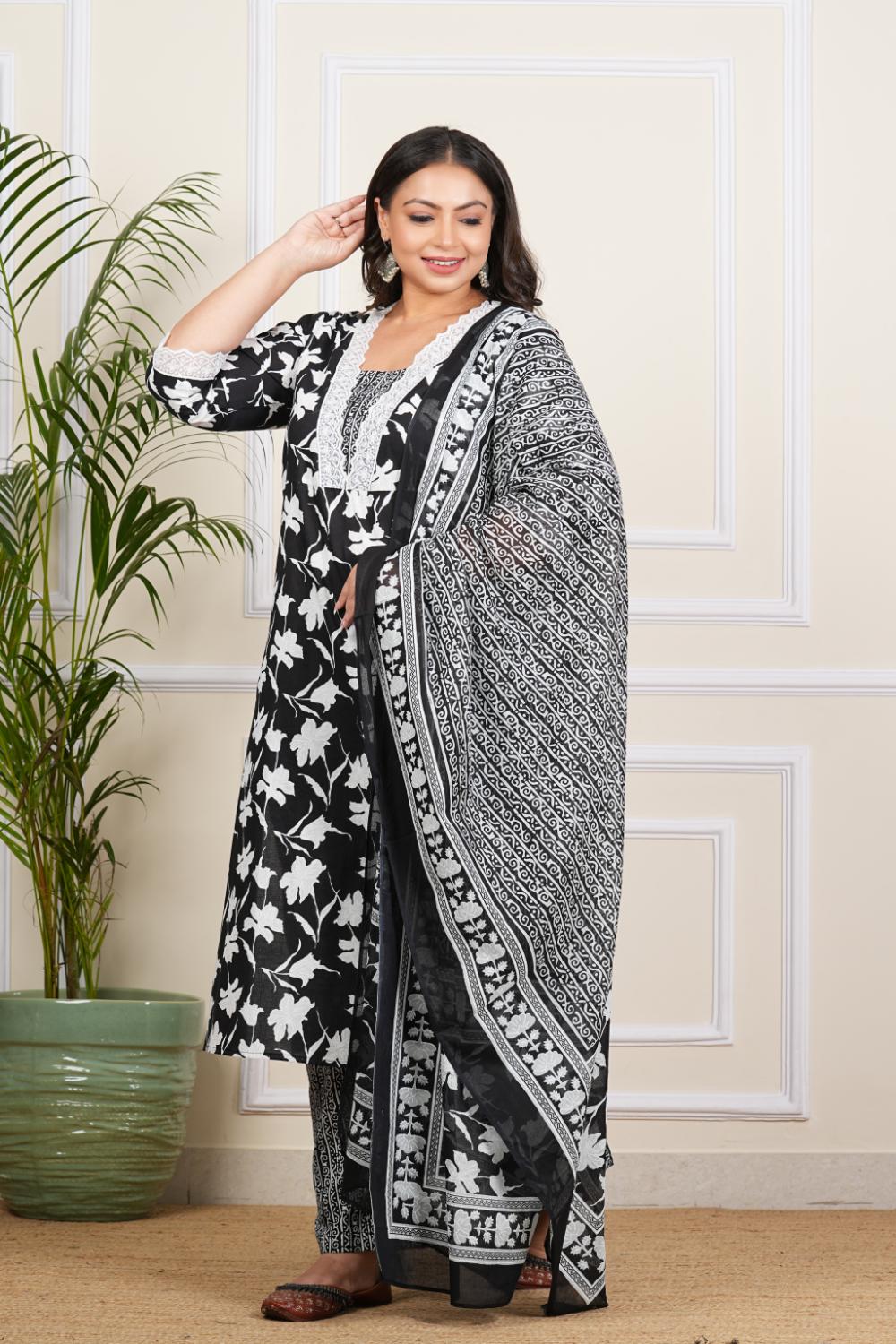 Plus Size Black Floral Dupatta Set