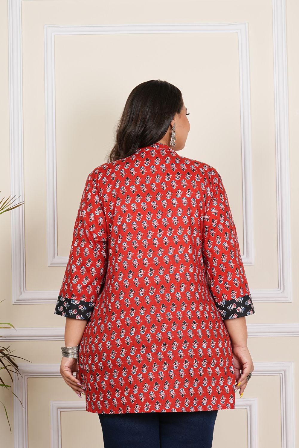 plus size red butti shart kurta