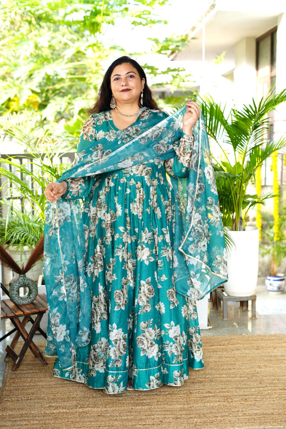 Diya Gulab Flower Green Long Anarkali